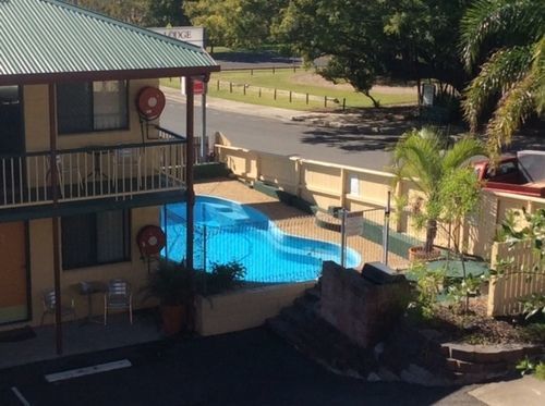 Harbour Lodge Motel แกลดสตัน ภายนอก รูปภาพ