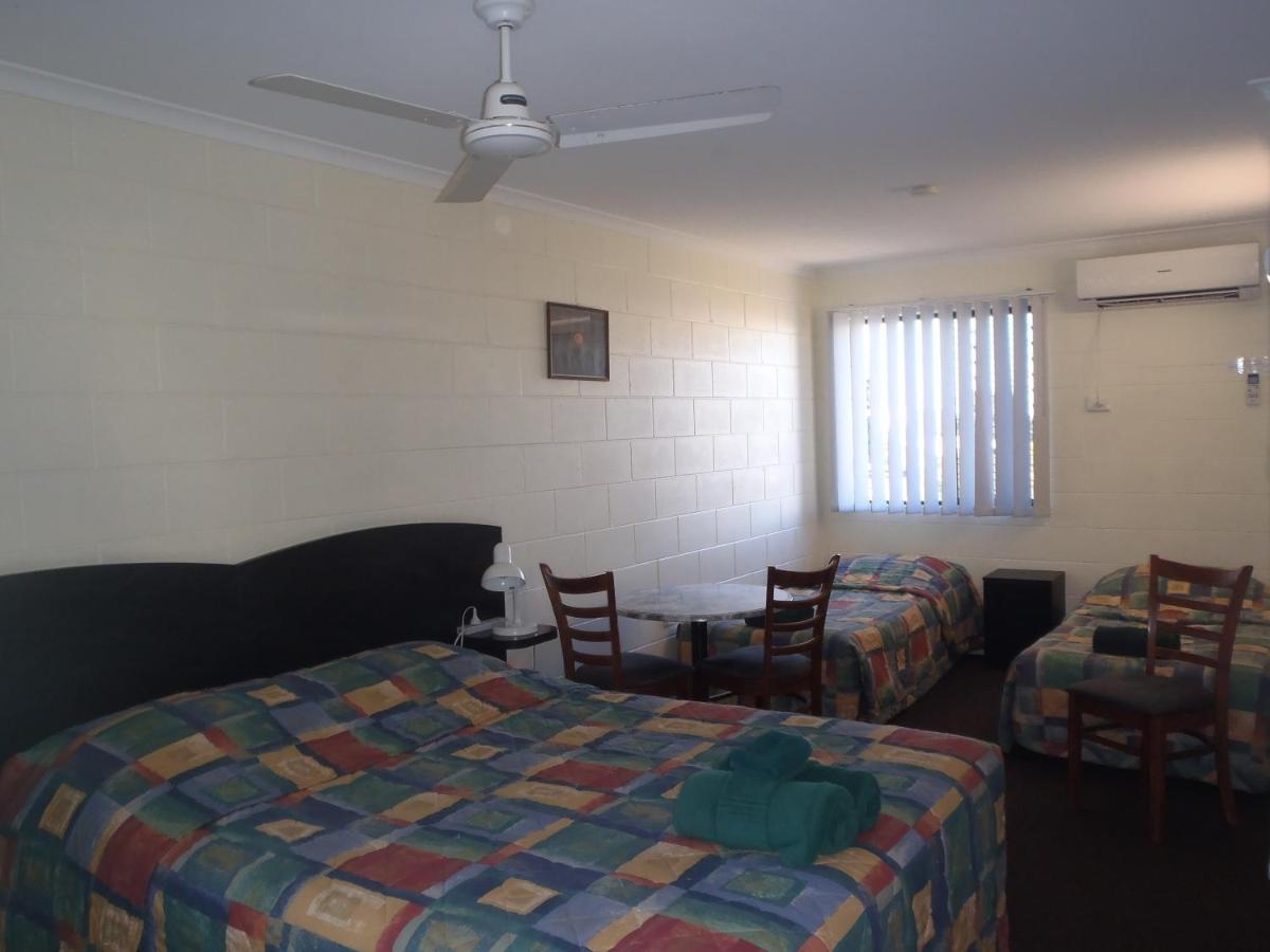 Harbour Lodge Motel แกลดสตัน ภายนอก รูปภาพ